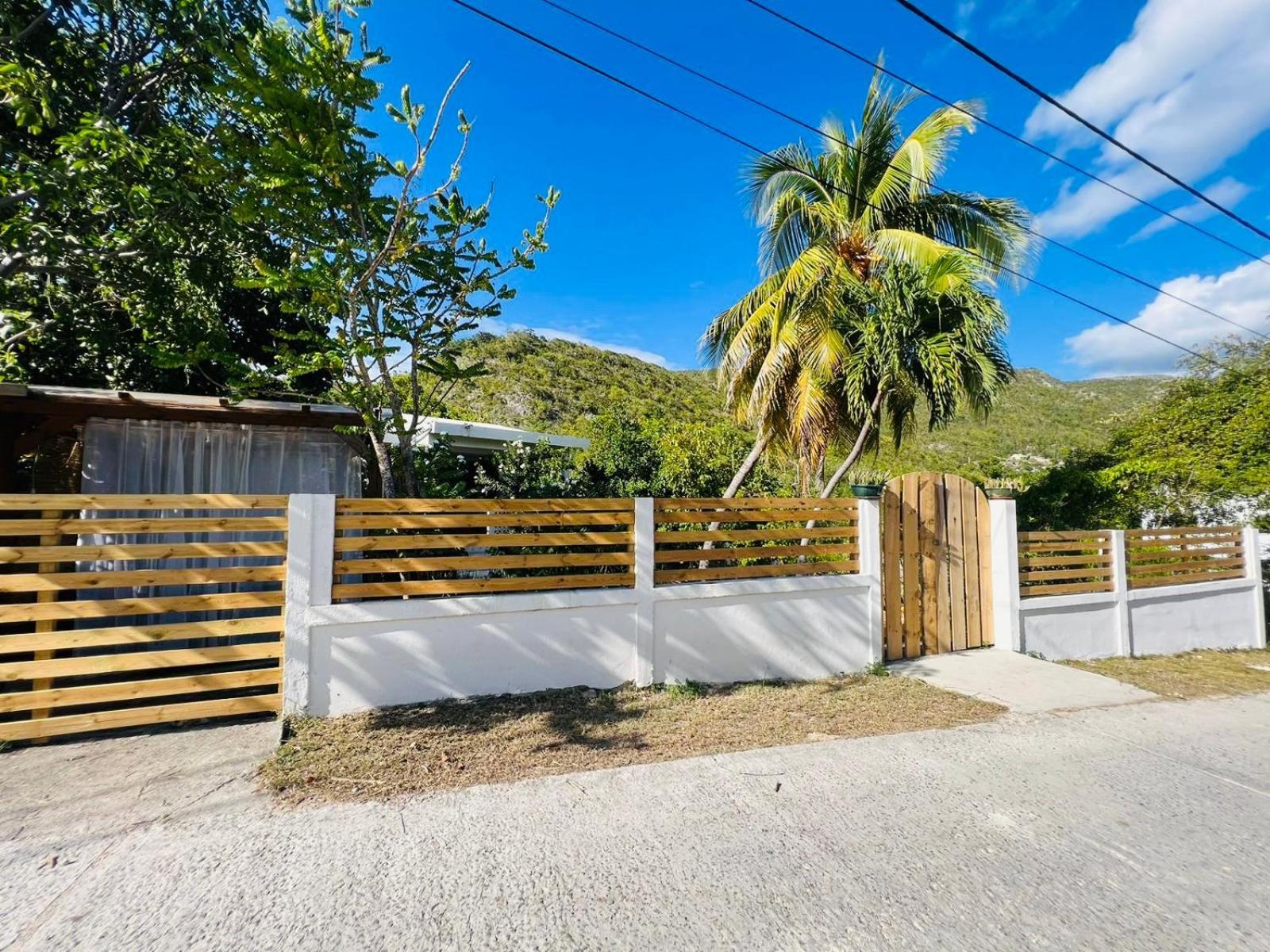 Appartamento <CASA COLIBRI> La Désirade Les Galets Esterno foto